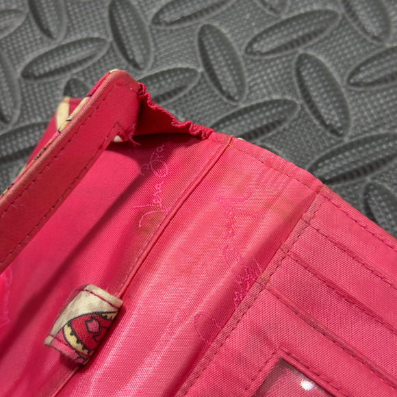 Vera Bradley Wristlet Purse Women's Red Pink Paisley ID Pocket Strap Wallet USED - Picture 7 of 11